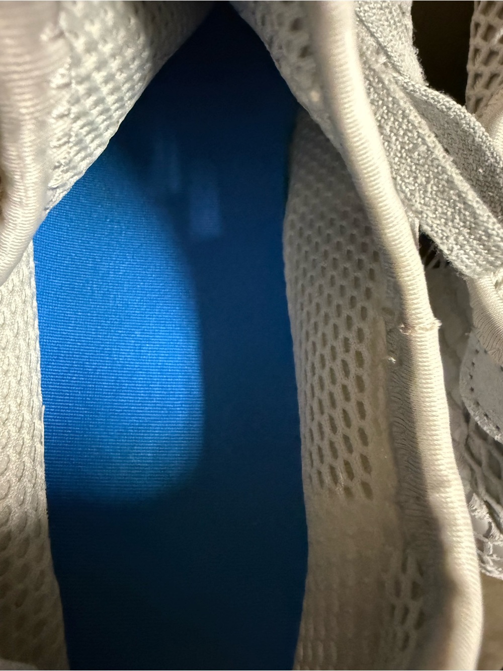 Adidas Originals Deerupt Runner sneakers
Size 7 - Picture 7 of 9
